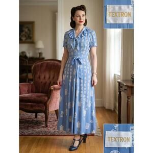 Rare 1940s Textron Novelty Print Cold Rayon Dress Blue Clock WWII Era Hostess